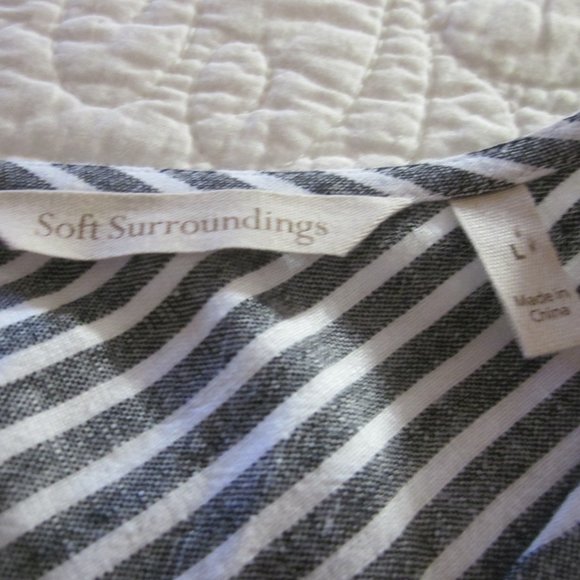 Soft Surroundings Top L Landfall Gray/White Stripe Linen Blend - Picture 3 of 7